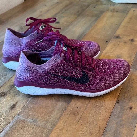 Nike Women's Berry purple and Black Sneakers free run. EUC 7.5 - Picture 3 of 8